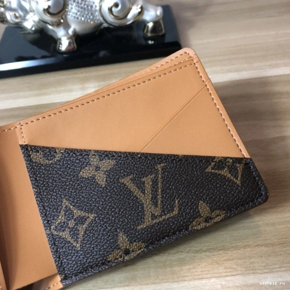 WIS MULTIPLE LOUIS VUITTON WALLET 0811